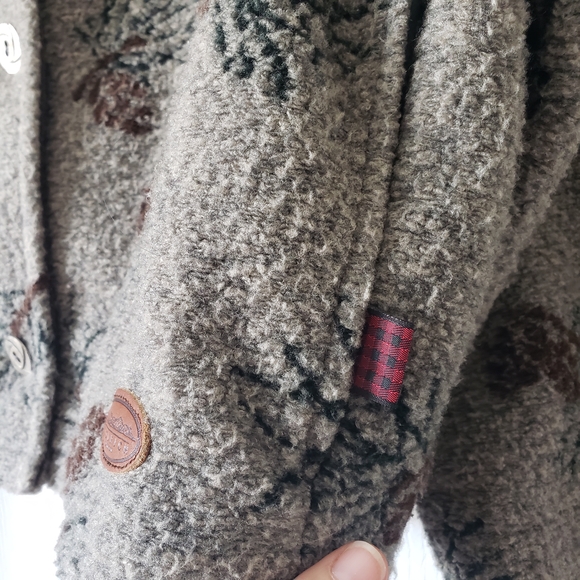 Woolrich Women's Gray Patterned Jacket - Picture 6 of 9